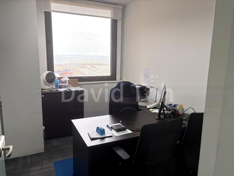 Office for Rent: Excellent Seaview, Fitted Office in Tanjong Pagar - Image 4
