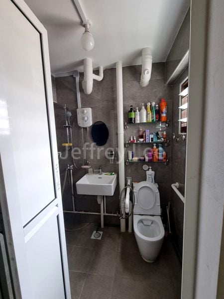 4 Room (4S) HDB for Rent in 875 Yishun Street 81 - Image 5
