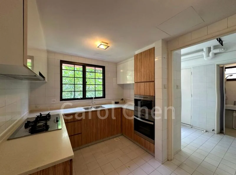 4 Bed Condo for Rent in Parkway View - Image 11