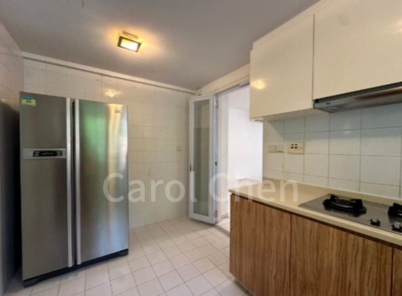 4 Bed Condo for Rent in Parkway View - Image 10