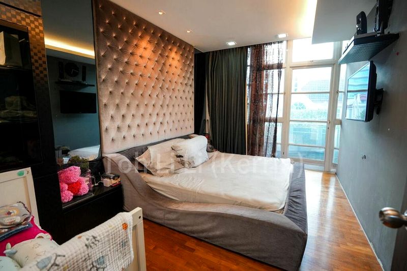 5 Bed Semi-Detached House (Landed) for Sale in  Burgundy Hill - Image 7