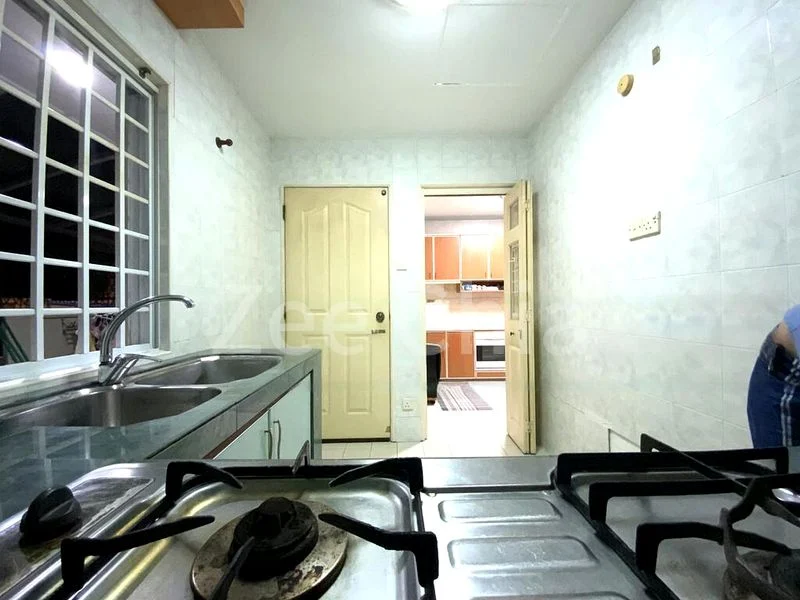 6 Bed Semi-Detached House (Landed) for Sale in Kembangan Estate - Image 32