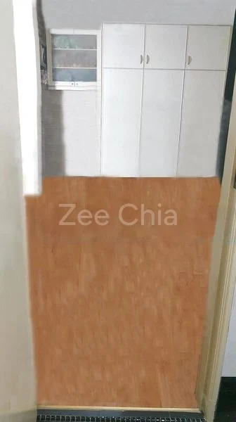 6 Bed Semi-Detached House (Landed) for Sale in Kembangan Estate - Image 27