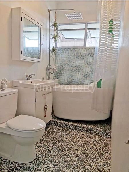 Executive HDB for Rent in  404 Bukit Batok West Avenue 7 - Image 5