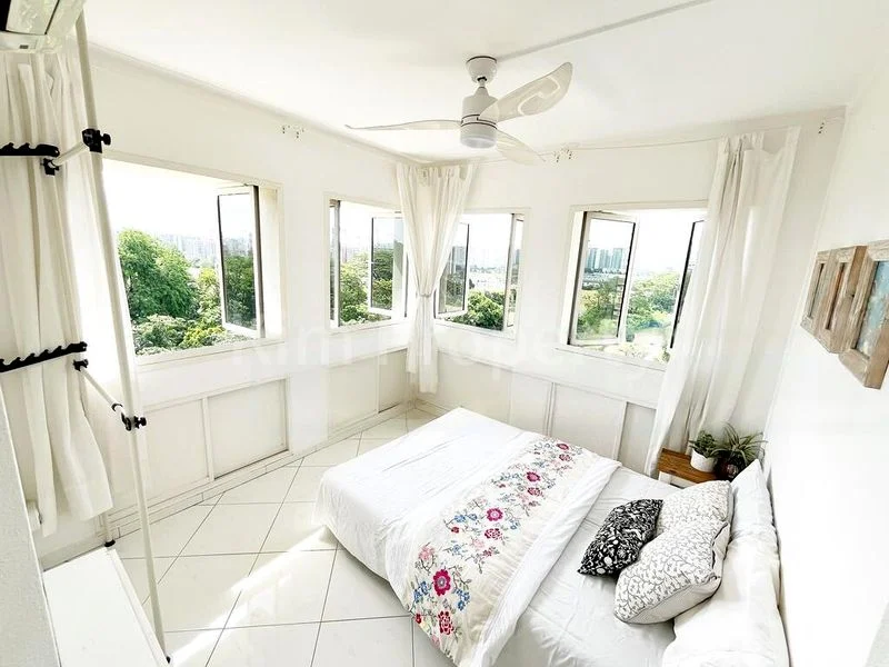 Executive HDB for Rent in  404 Bukit Batok West Avenue 7 - Image 15