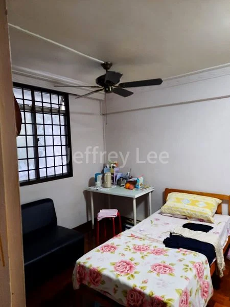 Common Room (HDB) for Rent in 169 Lorong 1 Toa Payoh - Image 1