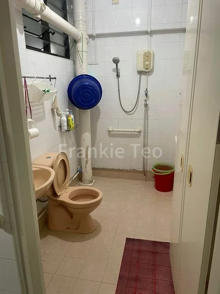Room (HDB) for Rent in  288E Bukit Batok Street 25 - Image 4