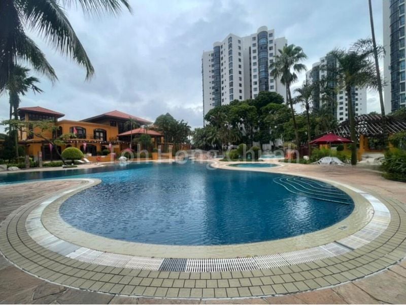 3 Bed Condo for Sale in  Parc Oasis - Image 5