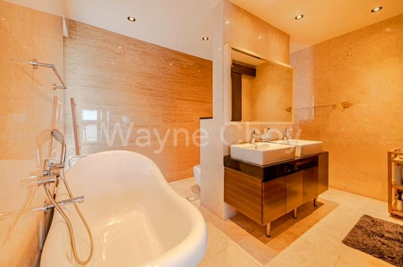 8 Bed Bungalow (Landed) for Sale in  Wak Hassan Drive - Image 12