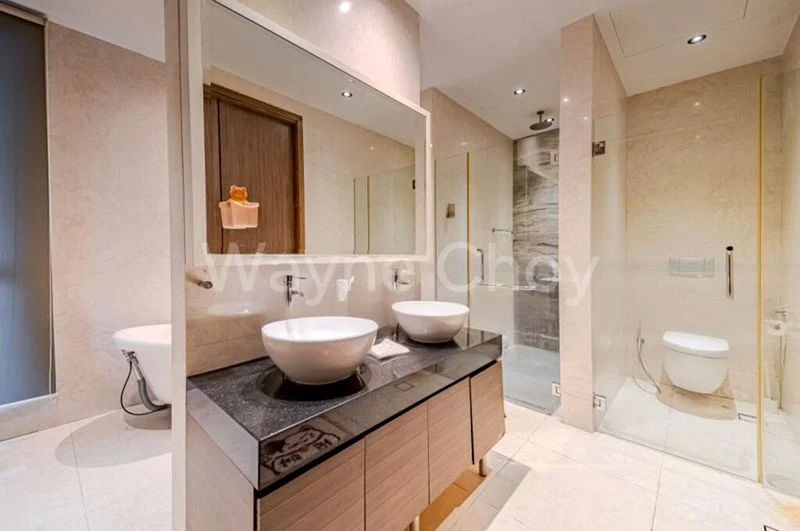 8 Bed Bungalow (Landed) for Sale in  Wak Hassan Drive - Image 9