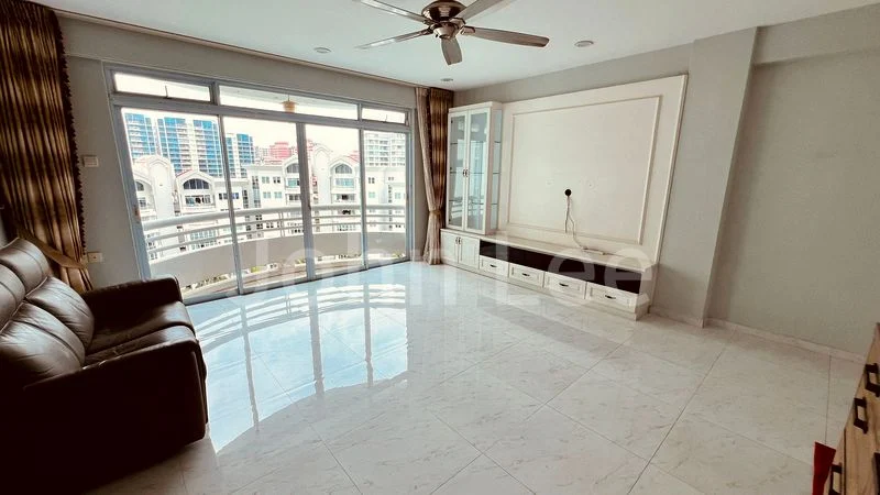 3+1 Bed Condo for Sale in Elias Green - Image 1