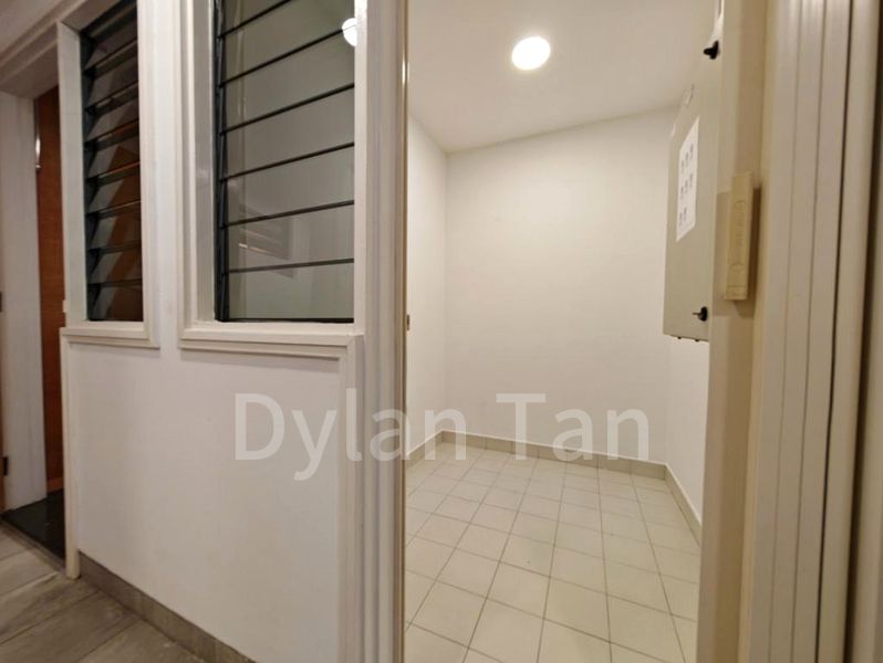 4 Bed Condo for Rent in  Grange 70 - Image 11