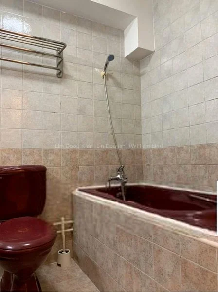 5 Room (5I) HDB for Rent in  291B Bukit Batok Street 24 - Image 8