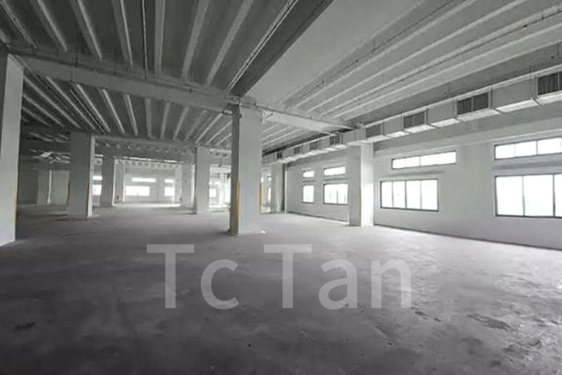 Factory / Workshop (B2) for Rent: JTC Defu Industrial City - Image 2