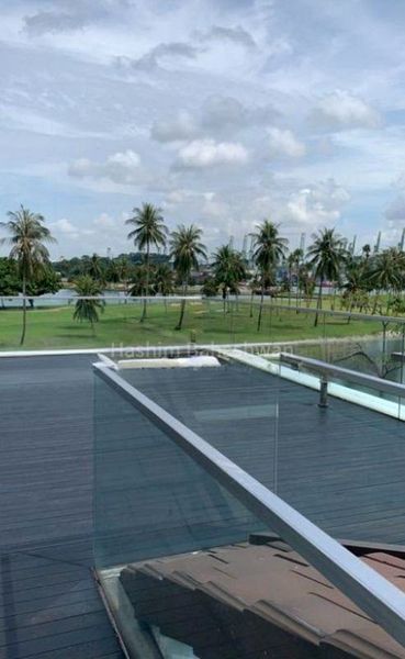 5 Bed Bungalow (Landed) for Sale in Ocean Drive - Image 8