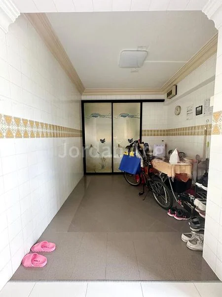 4 Room (4A) HDB for Sale in  496B Tampines Street 43 - Image 2