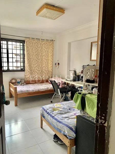 5 Room (5I) HDB for Sale in  103 Jurong East Street 13 - Image 6