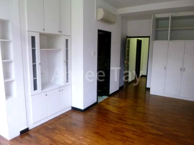 4+1 Bed Condo for Rent in  The Dairy Farm - Image 7