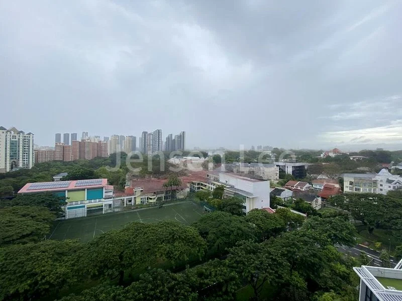 1 Bed Condo for Rent in  The Crest - Image 11