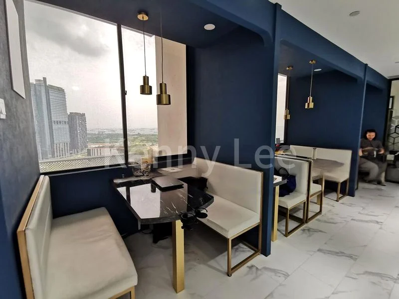 Office for Sale: International Plaza - Image 9