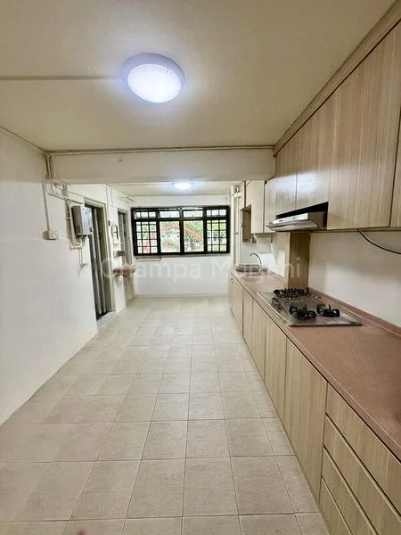 3 Room (3I) HDB for Sale in  34 Marine Crescent - Image 2