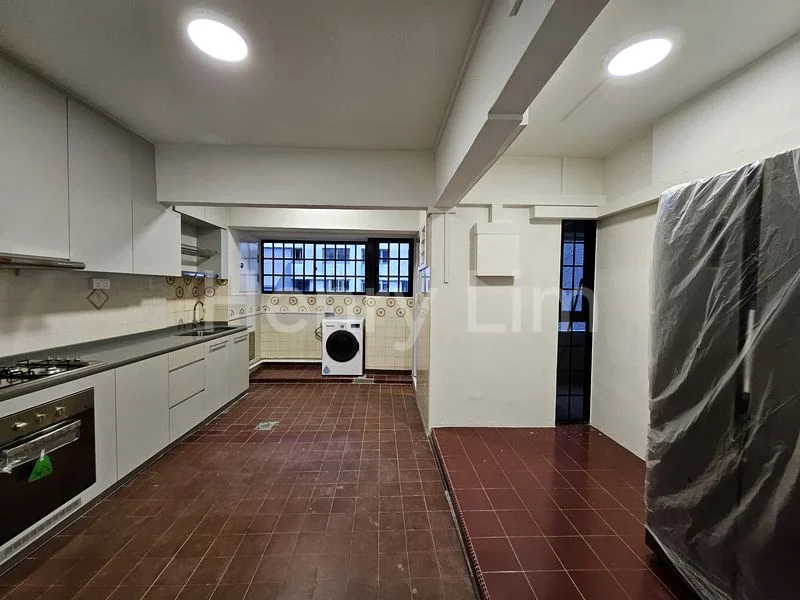 3 Bed Condo for Rent in Chancery Court - Image 6