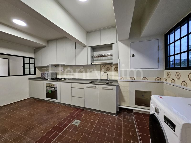 3 Bed Condo for Rent in Chancery Court - Image 7