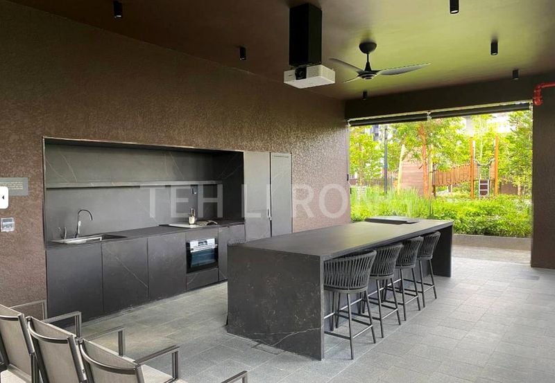 1 Bed Condo for Sale in  Midtown Modern - Image 1