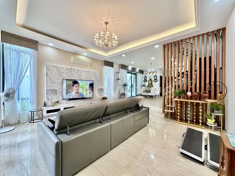5 Bed Semi-Detached House (Landed) for Sale in  Bedok Avenue - Image 1