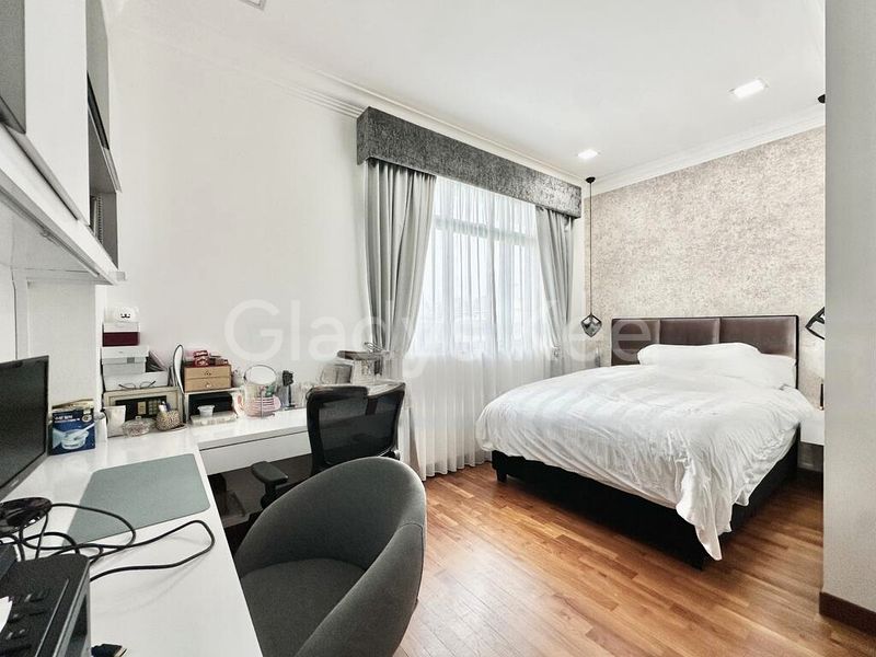 5 Bed Semi-Detached House (Landed) for Sale in  Bedok Avenue - Image 5