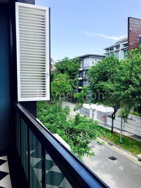 1 Bed Condo for Sale in  1919 - Image 5