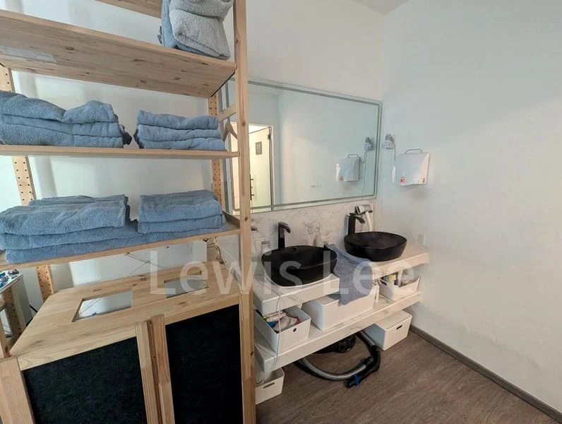 Shop / Shophouse for Rent: L2 Retail Office @ Serangoon, Lor Ah Soo Area - Image 1