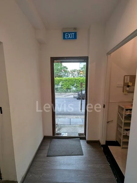Shop / Shophouse for Rent: L2 Retail Office @ Serangoon, Lor Ah Soo Area - Image 8