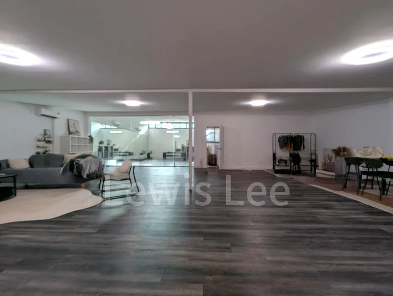 Shop / Shophouse for Rent: L2 Retail Office @ Serangoon, Lor Ah Soo Area - Image 11