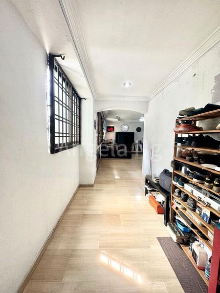 5 Room (5I) HDB for Sale in  756 Woodlands Avenue 4 - Image 6