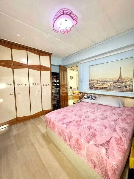 5 Room (5I) HDB for Sale in  756 Woodlands Avenue 4 - Image 3