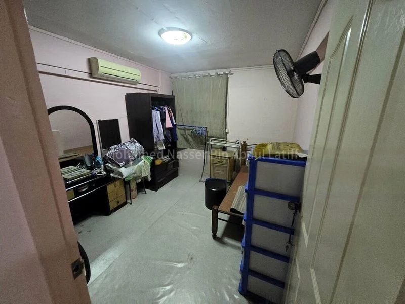 3 Room (3I) HDB for Sale in 17 Marsiling Lane - Image 9