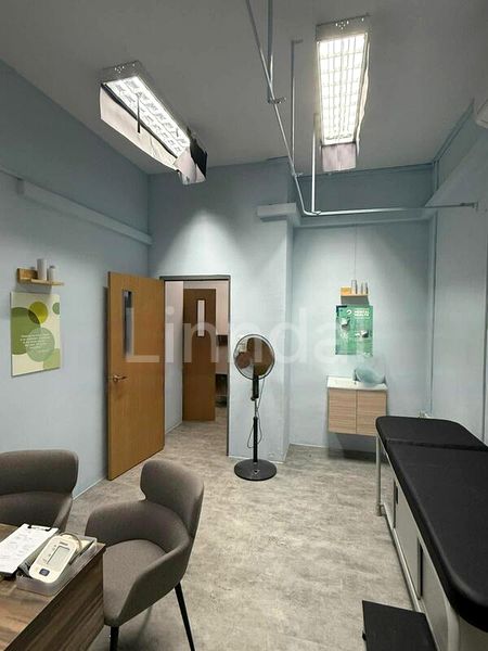 Shop / Shophouse for Rent: 635 Veerasamy Road - Image 5