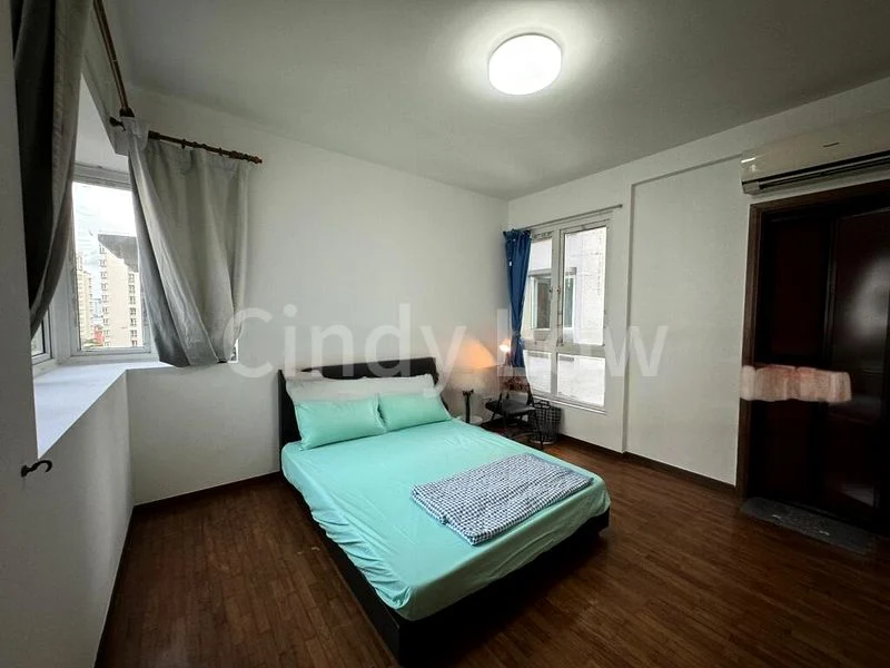 6 Bed Executive Condo for Rent in  The Floravale - Image 12