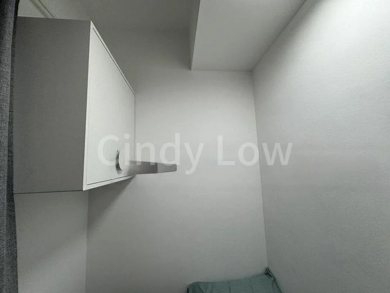 6 Bed Executive Condo for Rent in  The Floravale - Image 4