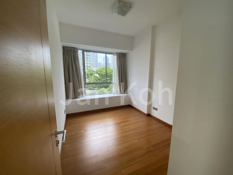 3 Bed Condo for Rent in  Suites @ Cairnhill - Image 13