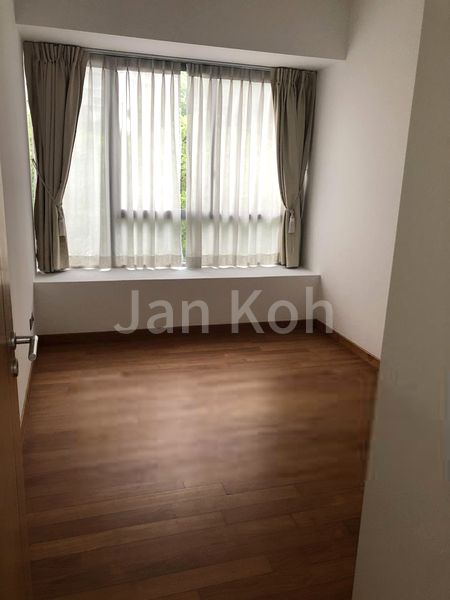 3 Bed Condo for Rent in  Suites @ Cairnhill - Image 4