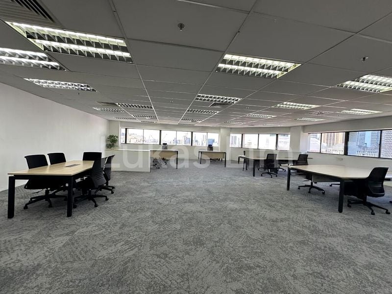 Office for Sale: Fortune Centre - Image 2