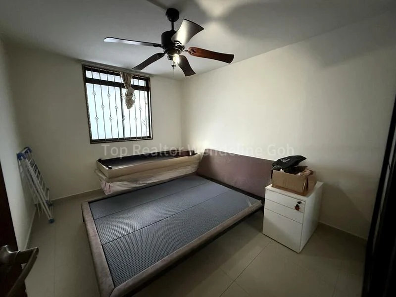 3 Room (3NG) HDB for Rent in  34 Circuit Road - Image 3