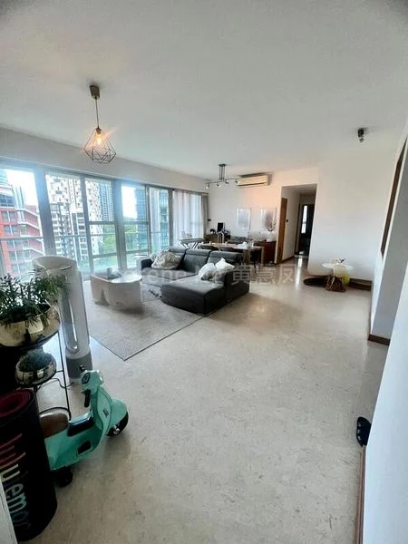 4 Bed Condo for Rent in  Paterson Residence - Image 3