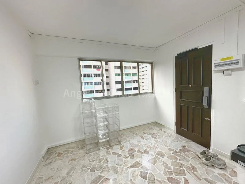 Common Room (HDB) for Rent in  144 Jalan Bukit Merah - Image 2