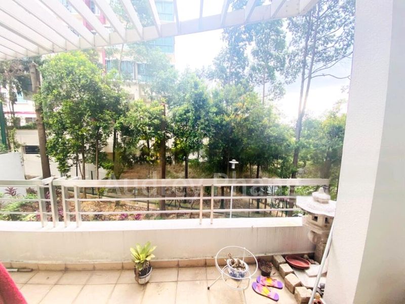 3 Bed Condo for Sale in  Sunglade - Image 10