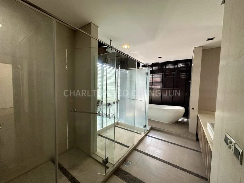 5 Bed Semi-Detached House (Landed) for Rent in  Sommerville Road - Image 3