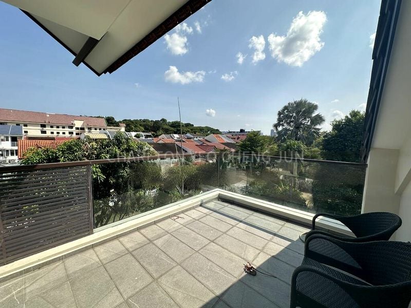 5 Bed Semi-Detached House (Landed) for Rent in  Sommerville Road - Image 5