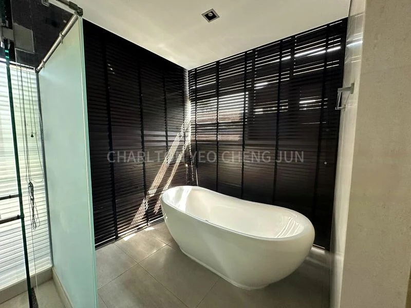 5 Bed Semi-Detached House (Landed) for Rent in  Sommerville Road - Image 4